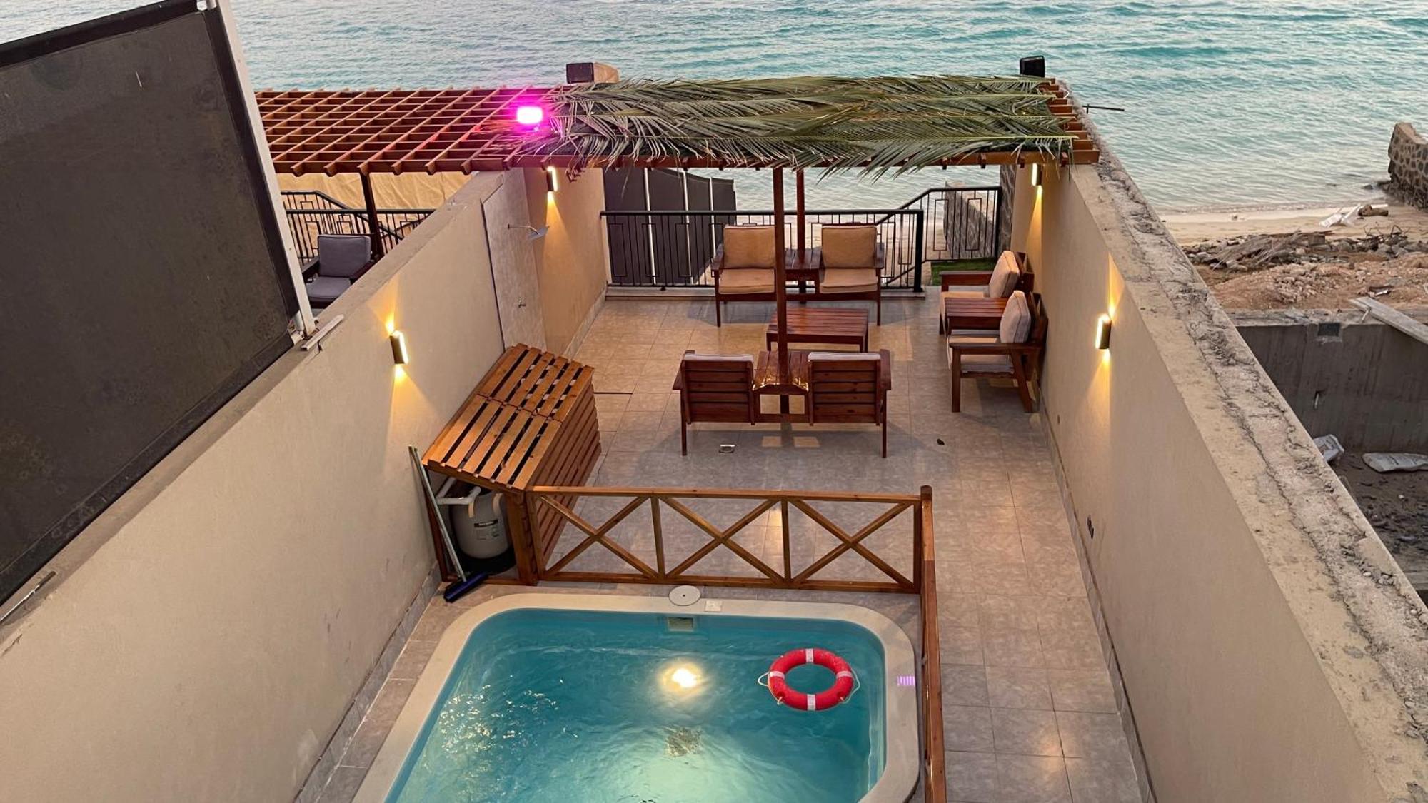 Villa درة العروس بشاطئ رملي خاص Durat  Alarous